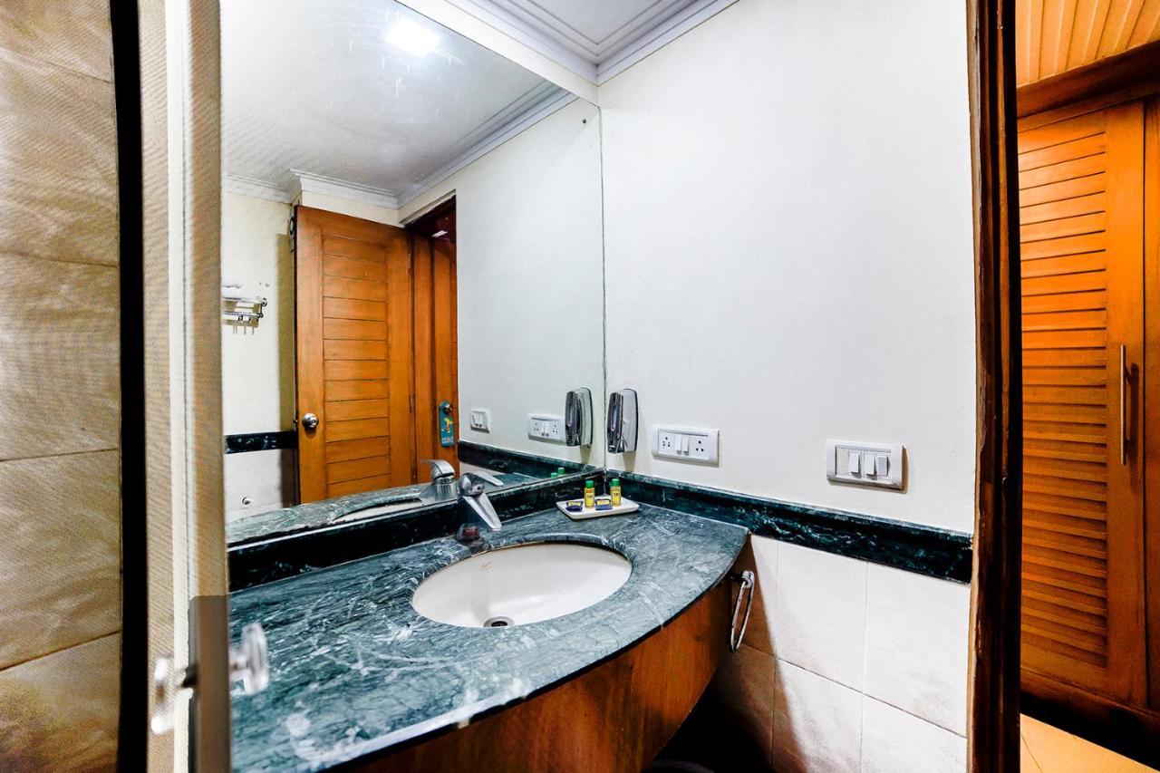 The Bmk Hotel Greater Kailash דלהי מראה חיצוני תמונה